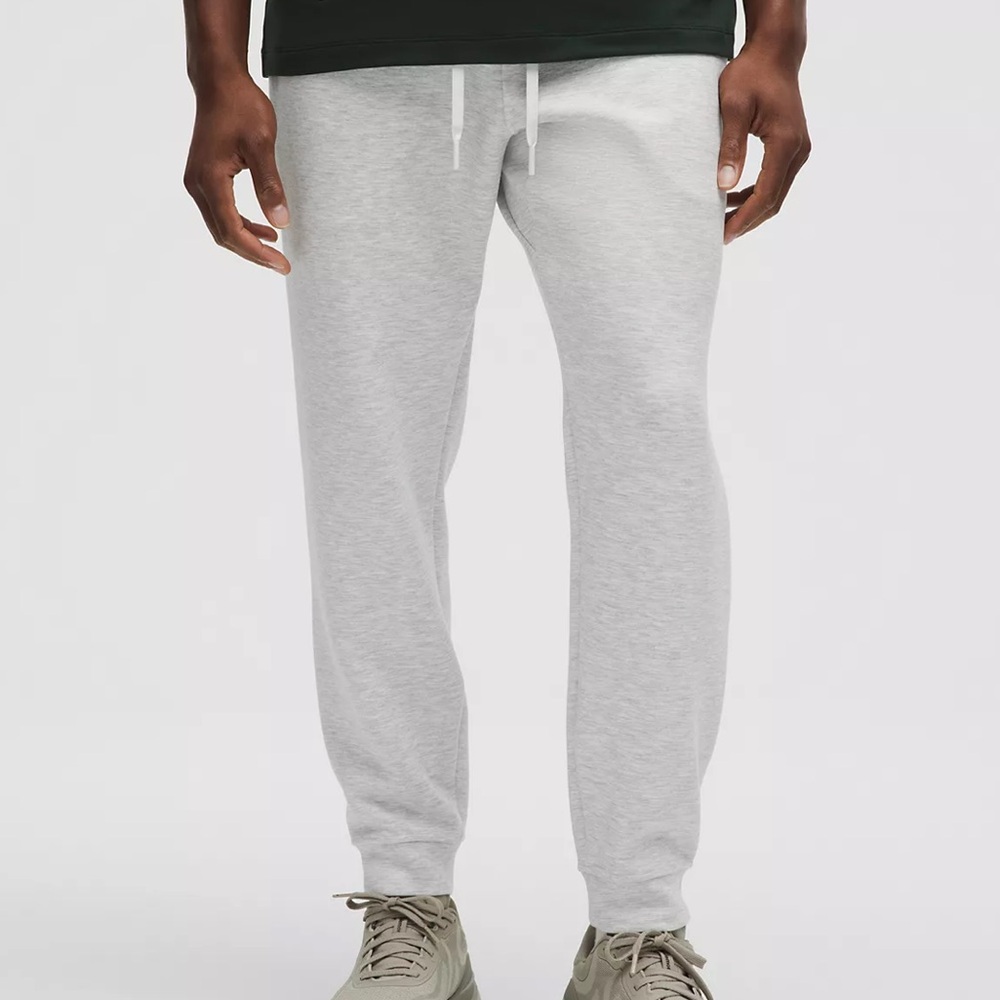 Lululemon men’s sweatpants